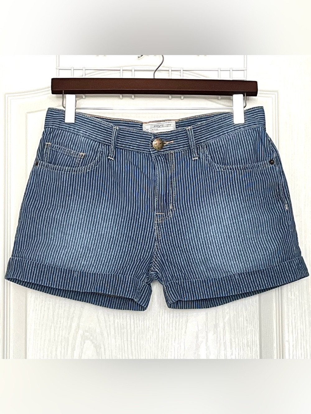 Current/Elliott The Westside Striped Denim Shorts Size 25 Quiet Luxury Coastal